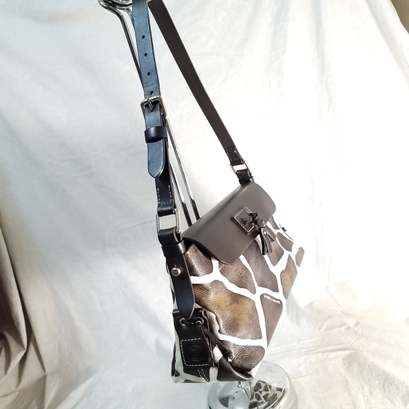 NWOT Dooney & Bourke Leather Giraffe Shoulder - Picture 2 of 13